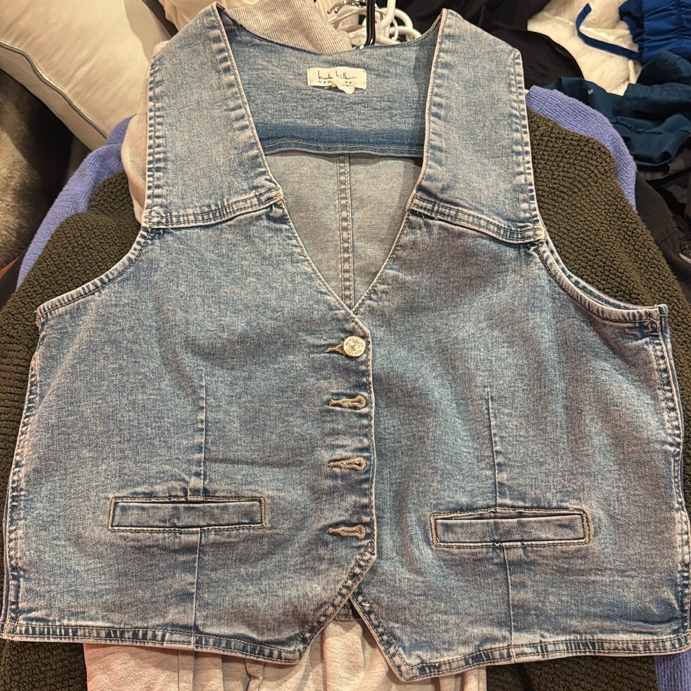 Nicole Miller XL denim vest